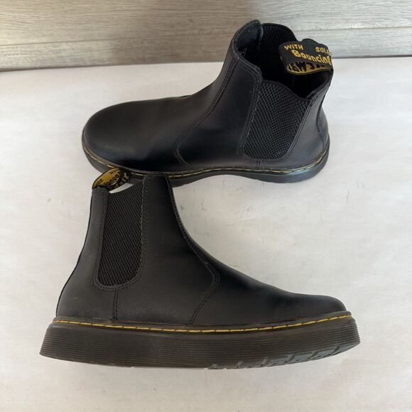 Dr. Martens Dorrian AirWair Black Leather Chelsea Ankle Boot Women 6 Grunge Goth - Picture 2 of 12